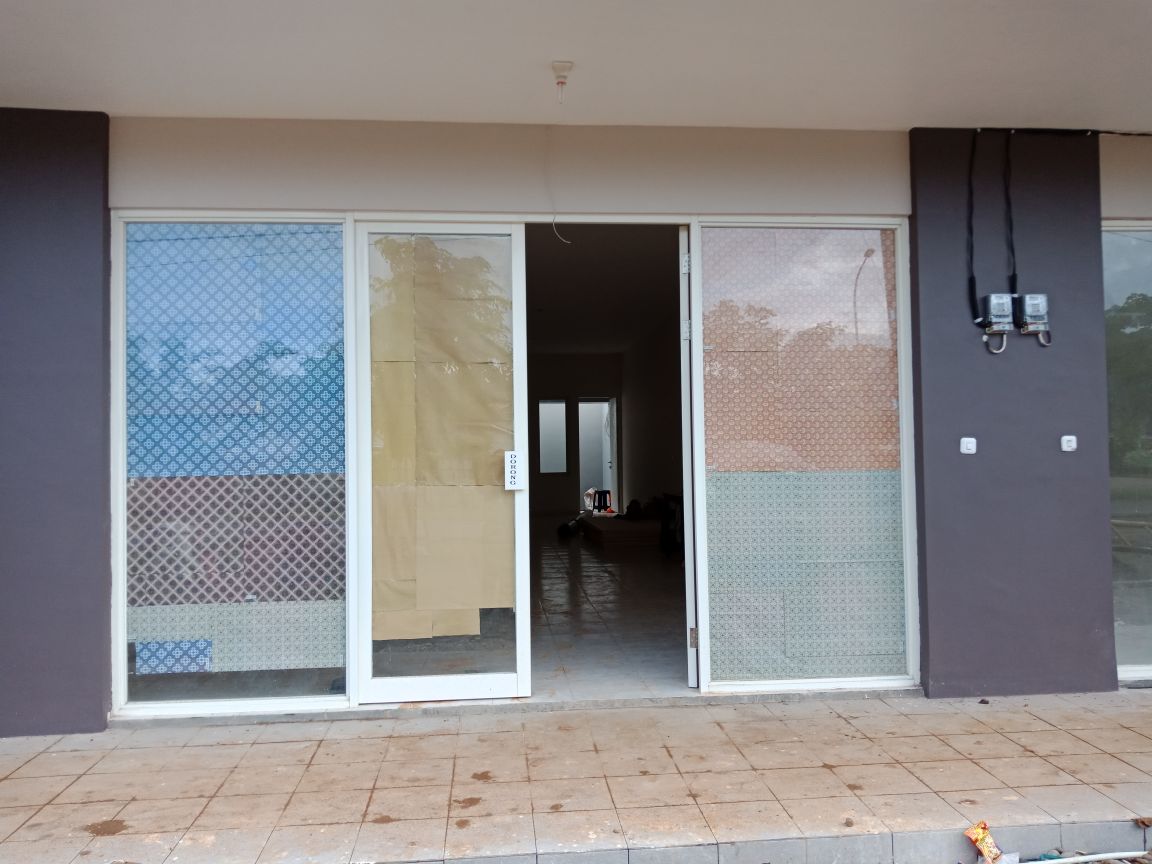 Pemasangan jendela uPVC Makassar