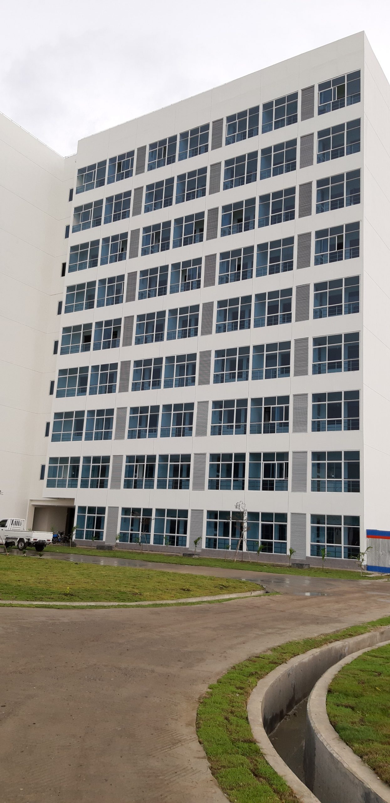 Finishing Renovasi Aluminium