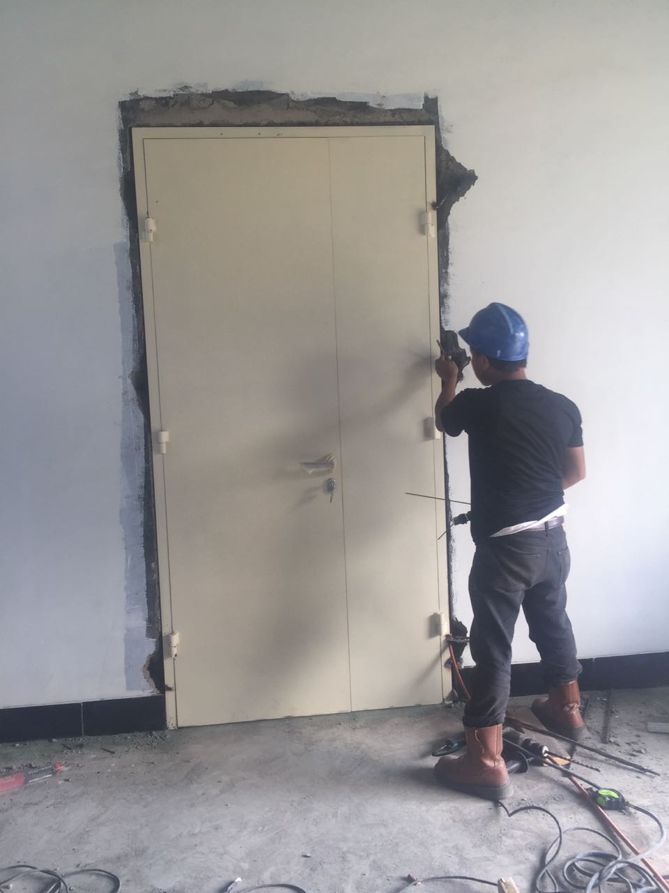 Pintu Emergency Jeneponto